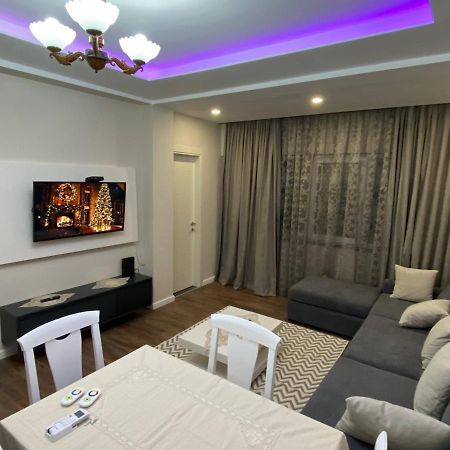 Komatas Modern Apartments In Bllok Area Tirana Eksteriør billede