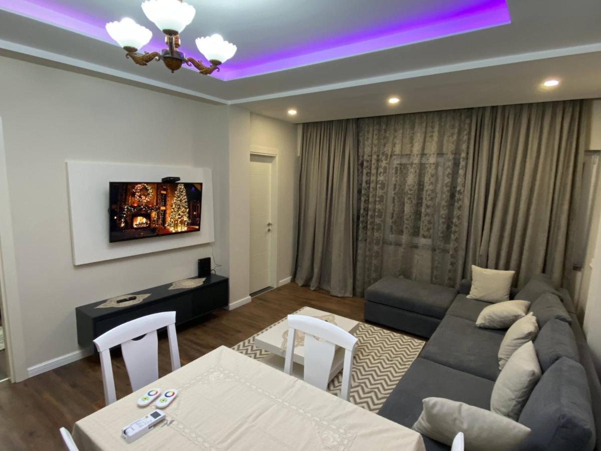 Komatas Modern Apartments In Bllok Area Tirana Eksteriør billede