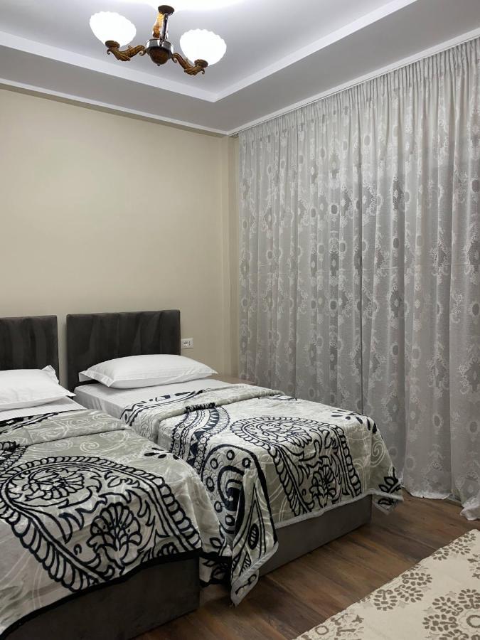Komatas Modern Apartments In Bllok Area Tirana Eksteriør billede