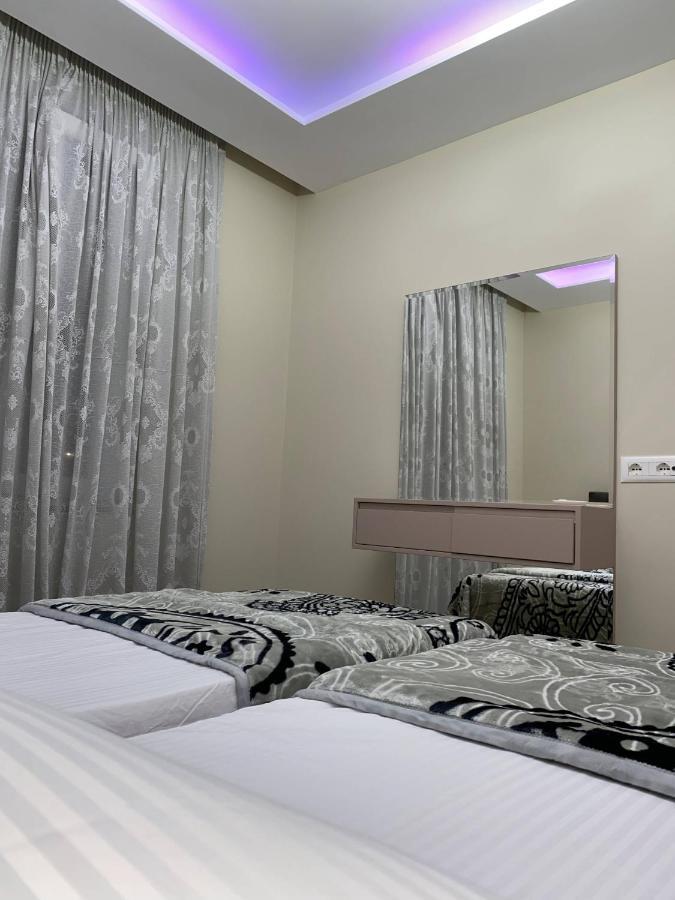 Komatas Modern Apartments In Bllok Area Tirana Eksteriør billede